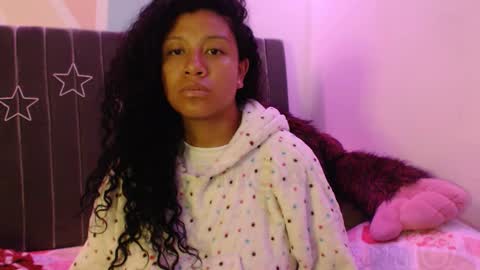 Snapshot of sophiia_dreams chatting on 11-03-25, 11:59 Sophia this is not my real name online show from 11-03-25, 11:59