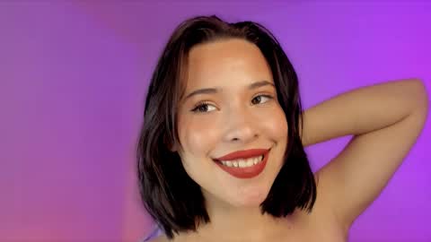 Sophiie Williams online show from 12-21-24, 03:25