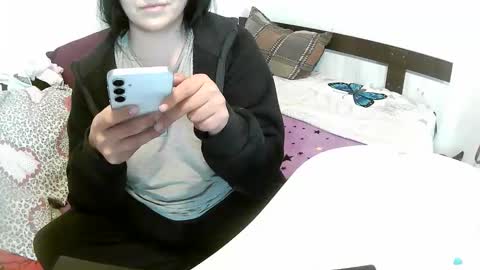 Sophy online show from 10-21-25, 05:30