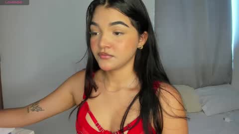 Sophy online show from 09-18-25, 07:38