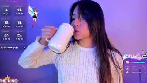 SOPHY ROGERS online show from 12-18-24, 02:38
