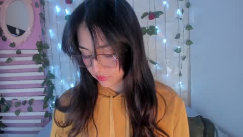 SOPHY ROGERS online show from 01-04-25, 05:47