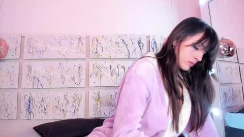 SOPHY ROGERS online show from 02-13-25, 05:54