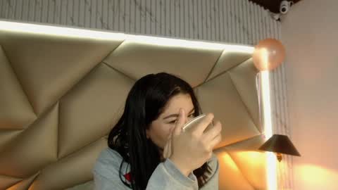 sophye_logan online show from 12-27-24, 03:20