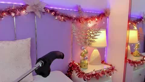 Sophy online show from 12-16-25, 11:59