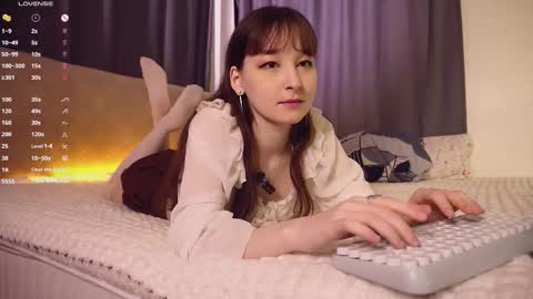 Snapshot of sorayumexxx chatting on 12-18-25, 01:44 Sora online show from 12-18-25, 01:44