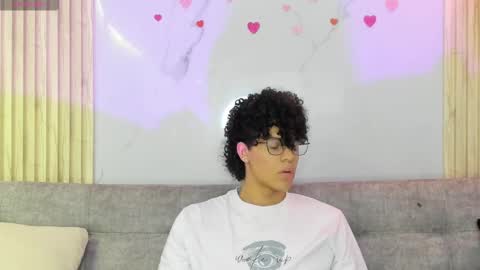 Snapshot of sorenandree chatting on 03-11-25, 09:45 sorenandree online show from 03-11-25, 09:45