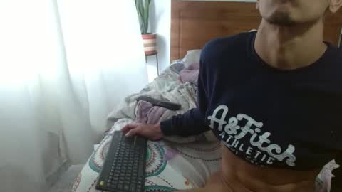 businessman online show from 10-20-25, 08:20