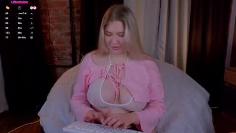 soulmeinme online show from 11-24-25, 07:46