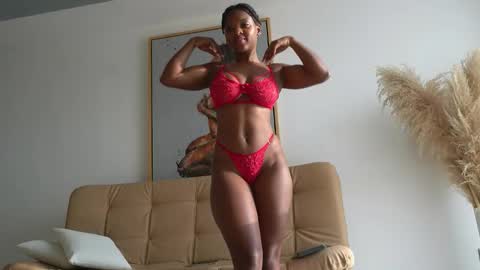 sow_fitt online show from 11-12-25, 12:05