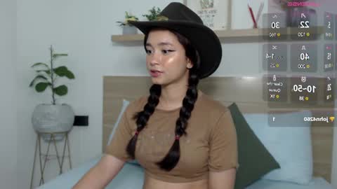 M A R I A N A online show from 03-08-25, 02:23