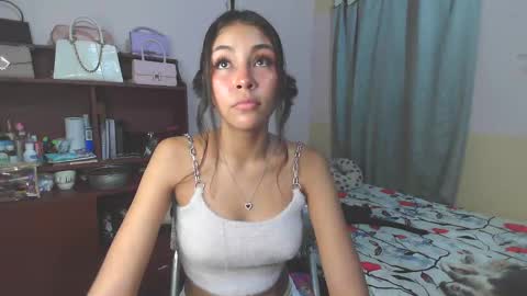 Snapshot of soy_miauhg chatting on 03-11-25, 05:16 Miauhg online show from 03-11-25, 05:16