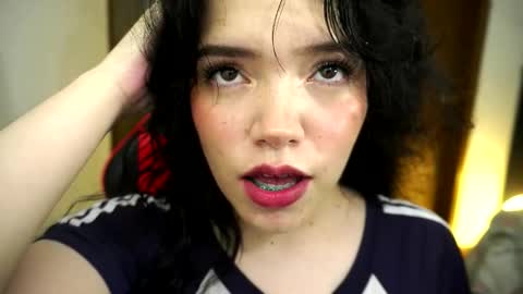 soyangelacortes online show from 11-13-25, 01:04