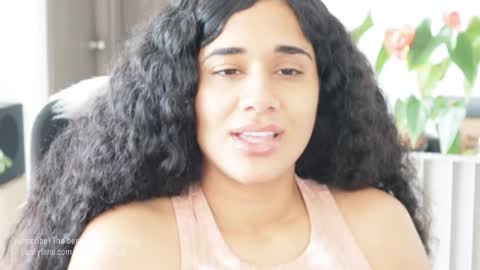 Snapshot of soytropicalfruit chatting on 10-14-25, 01:12 You want to talk to me more personal follow me in My Channel VIP 50 the discount online show from 10-14-25, 01:12