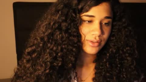 Snapshot of soytropicalfruit chatting on 11-21-25, 11:25 You want to talk to me more personal follow me in My Channel VIP 50 the discount online show from 11-21-25, 11:25