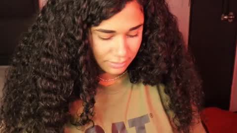 You want to talk to me more personal follow me in My Channel VIP  50 the discount       online show from 02-08-26, 11:30