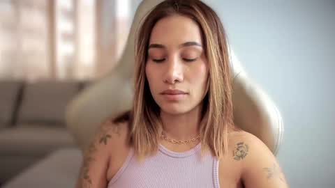 Snapshot of soytulu_ chatting on 03-10-25, 07:50 brisa s online show from 03-10-25, 07:50