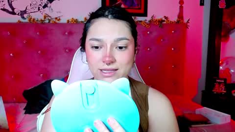 Snapshot of soyyuky chatting on 12-29-24, 11:08 Y U K Y online show from 12-29-24, 11:08
