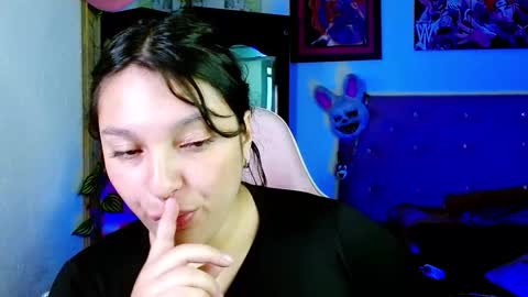 Snapshot of soyyuky chatting on 10-14-25, 01:50 Y U K Y online show from 10-14-25, 01:50
