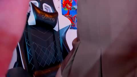 Val online show from 10-29-25, 03:09