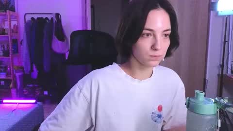 Roxy online show from 11-26-25, 07:15