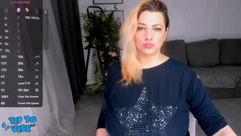 Snapshot of spacyyxjill chatting on 01-21-25, 05:41 Jill online show from 01-21-25, 05:41