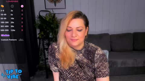 Snapshot of spacyyxjill chatting on 01-26-25, 10:57 Jill online show from 01-26-25, 10:57