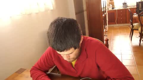 spanish online show from 12-25-24, 12:37