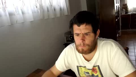 spanish online show from 01-04-25, 02:04