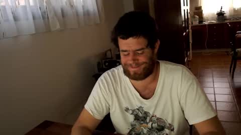 spanish online show from 01-08-25, 12:05