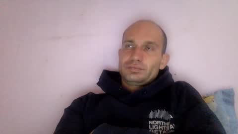 Snaiky online show from 12-13-24, 02:05
