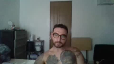 Snapshot of sparkcock666945 chatting on 02-19-25, 07:06 Vale The Sparky online show from 02-19-25, 07:06