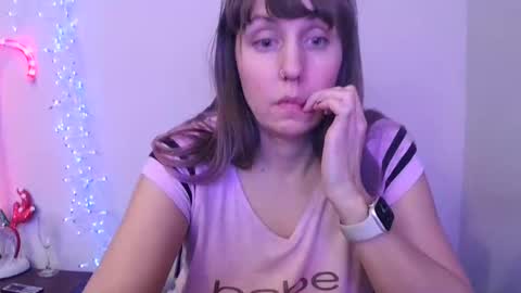 Snapshot of sparkle_pinuppp chatting on 12-25-24, 10:17 Tip 1 token Follow me on instagram Sparkle pinuppp online show from 12-25-24, 10:17