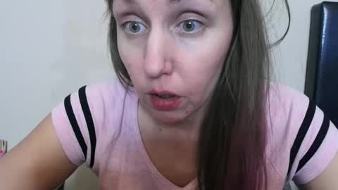 Snapshot of sparkle_pinuppp chatting on 02-07-25, 08:33 Tip 1 token Follow me on instagram Sparkle pinuppp online show from 02-07-25, 08:33