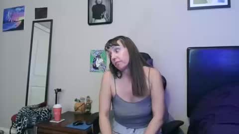 Snapshot of sparkle_pinuppp chatting on 10-20-25, 07:20 Tip 1 token Follow me on instagram Sparkle pinuppp online show from 10-20-25, 07:20