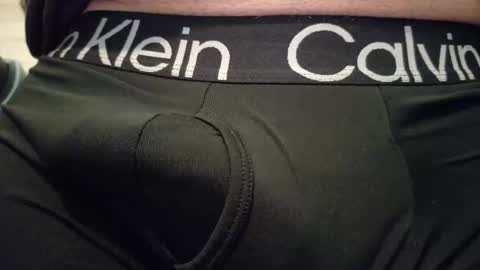 Snapshot of sparklenuts17 chatting on 09-28-25, 02:11 sparklenuts17 online show from 09-28-25, 02:11