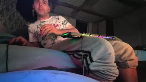 Spedraner online show from 02-08-26, 03:59