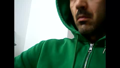 Snapshot of speed0800 chatting on 01-02-25, 09:39 Speed online show from 01-02-25, 09:39