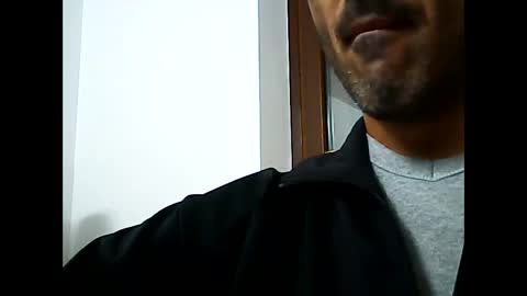 Snapshot of speed0800 chatting on 10-20-25, 10:54 Speed online show from 10-20-25, 10:54