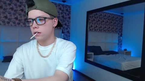 spencerm_ online show from 10-20-25, 07:47