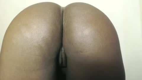 Snapshot of spicy_boobs chatting on 12-09-24, 01:55 Spicey online show from 12-09-24, 01:55