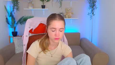 spicy_lexi online show from 09-17-25, 06:37