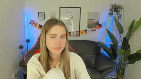 spicy_lexi online show from 09-22-25, 07:21