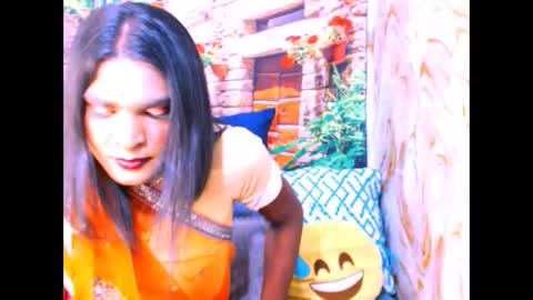 Snapshot of spicybarbie4u chatting on 02-15-26, 05:09 spicybarbie4u online show from 02-15-26, 05:09