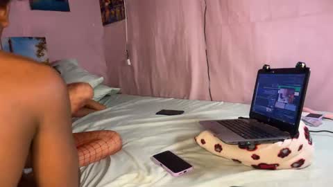 Snapshot of spicylolax chatting on 10-24-25, 04:53 spicylolax online show from 10-24-25, 04:53