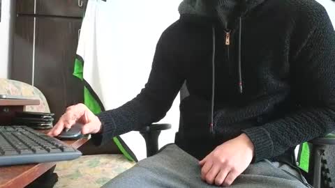 Snapshot of spider_0090 chatting on 11-23-25, 01:44 Marco. When Im offline you can view premium content in bio online show from 11-23-25, 01:44