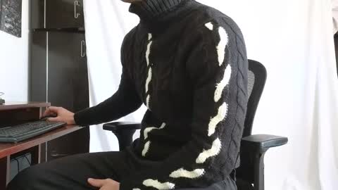 Marco. When Im offline you can view premium content in bio online show from 11-27-25, 10:06