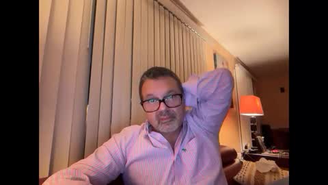 Snapshot of spike69old chatting on 10-15-25, 11:38 spike69old online show from 10-15-25, 11:38