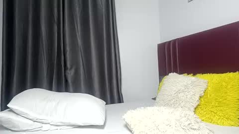 Snapshot of spiny28 chatting on 11-17-25, 09:09 spiny28 online show from 11-17-25, 09:09