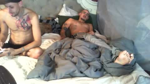 Lil blue devil online show from 12-22-24, 07:33